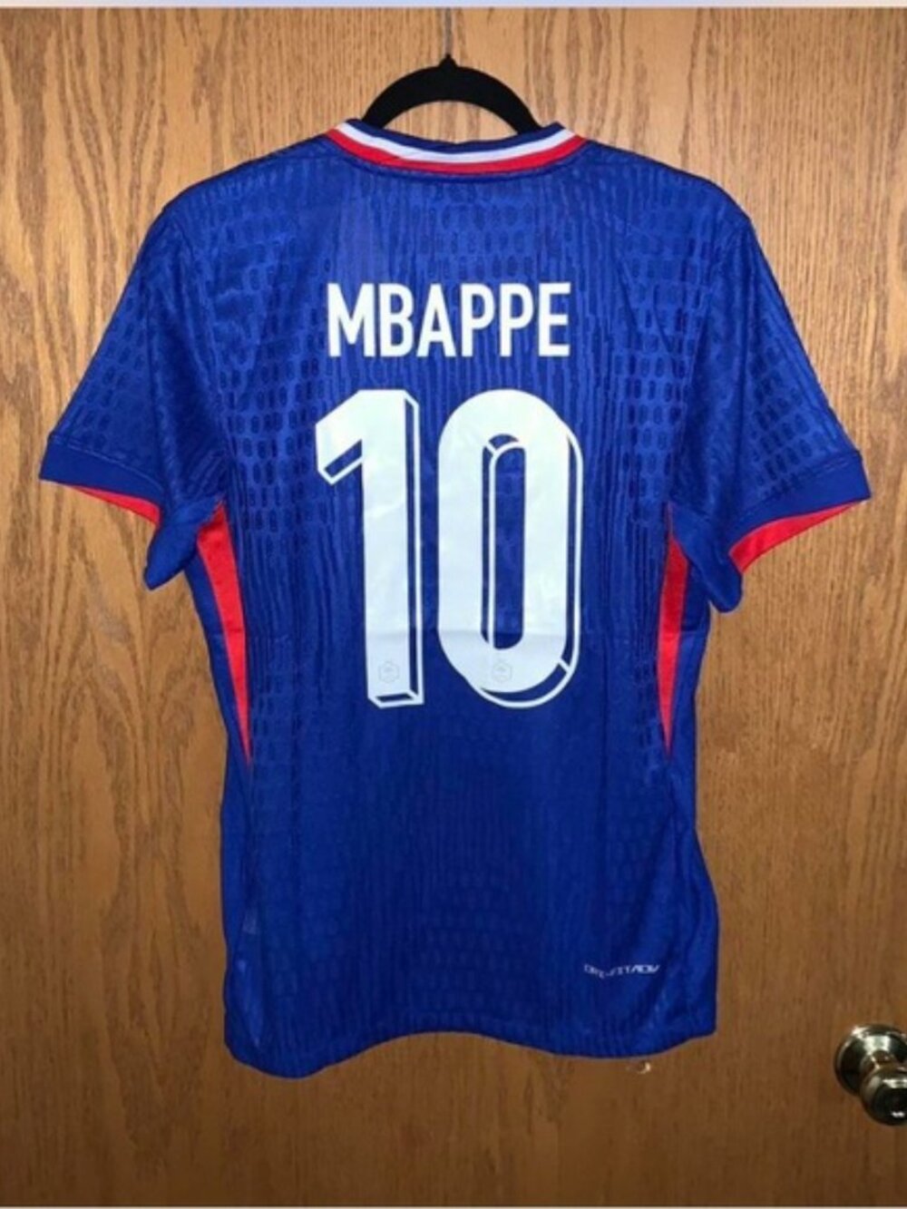 🌞⚽⚽ France 2024 Jersey - Picture 6 of 7